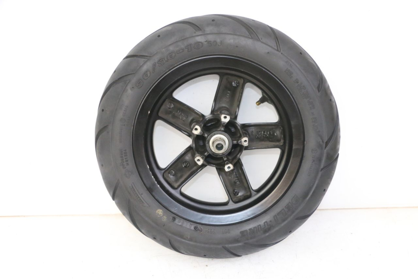 photo de JANTE AVANT ET PNEU PIAGGIO ZIP 4T 50 (2018 - 2020) - Détail de la pièce