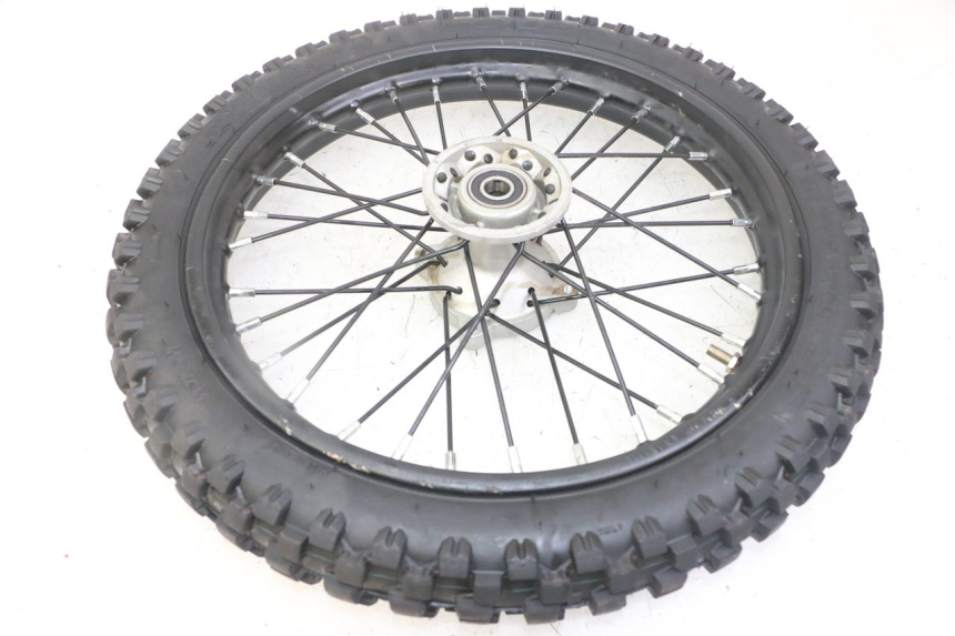 photo de JANTE AVANT ET PNEU APOLLO RXF 125 - Détail de la pièce