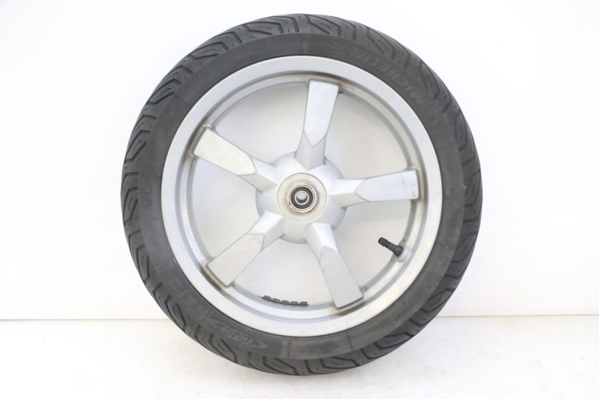 photo de JANTE AVANT ET PNEU PEUGEOT SATELIS 125 (2013 - 2018) - Vue principale