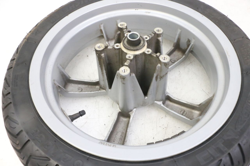 photo de JANTE AVANT ET PNEU PEUGEOT SATELIS 125 (2013 - 2018) - Zoom état d’usage