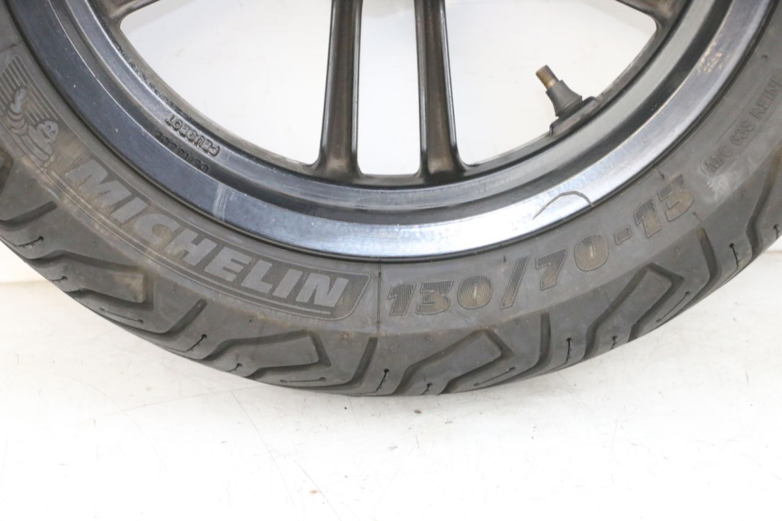 photo de JANTE AVANT ET PNEU PEUGEOT SPEEDFIGHT 4 4T EFI 50 (2021 - 2025) - Inspection visuelle