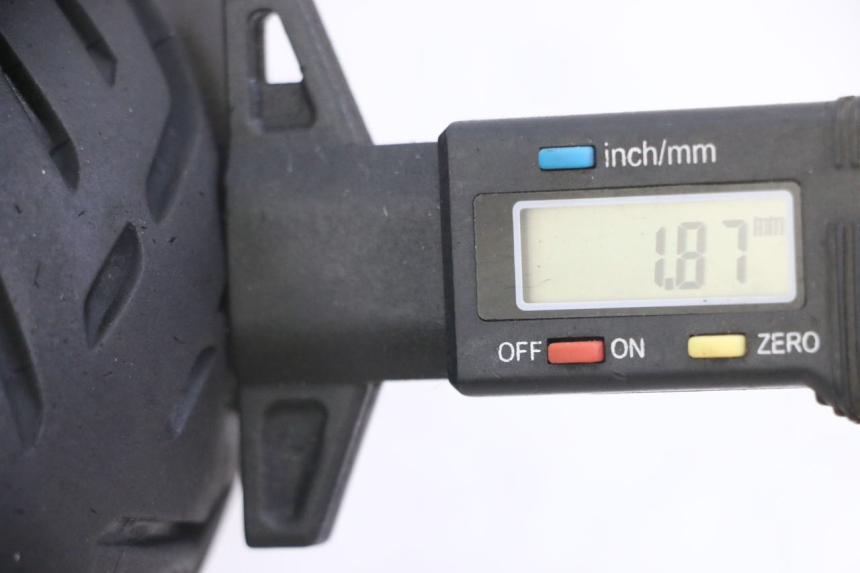 photo de JANTE AVANT ET PNEU NAMI STELLAR 1 - Détail de la pièce