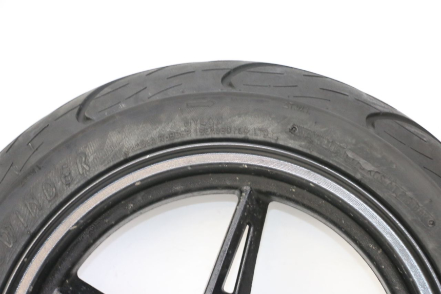 photo de JANTE AVANT ET PNEU TNT MOTOR BOSTON 4T 50 (2018 - 2025) - Vue rapprochée