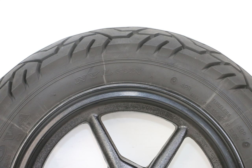 photo de JANTE AVANT ET PNEU TNT MOTOR ROMA 10' 4T 50 (2019 - 2022) - Points de fixation