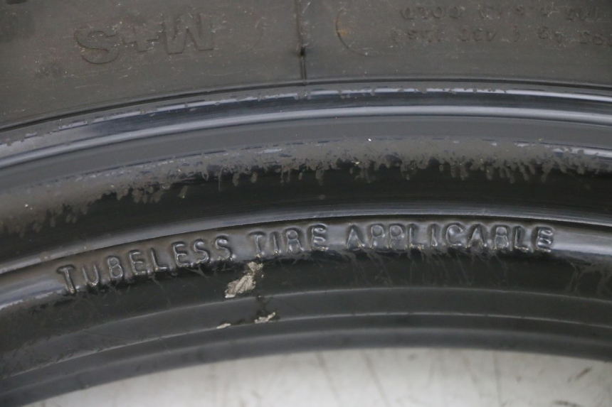 photo de JANTE AVANT ET PNEU PEUGEOT TWEET PRO EFI 4T 50 (2021 - 2022) - Détails caractéristiques