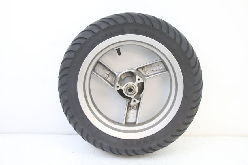 photo de JANTE AVANT ET PNEU PEUGEOT VIVACITY NEW 2T 50 (2008 - 2017) - Vue d’ensemble