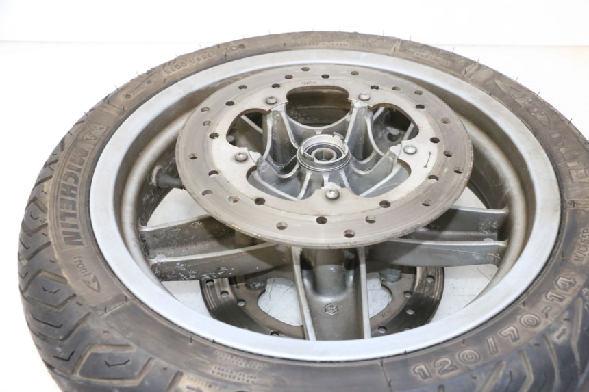 photo de JANTE AVANT ET PNEU PIAGGIO X9 EVOLUTION 125 (2003 - 2007) - Pièce contrôlée