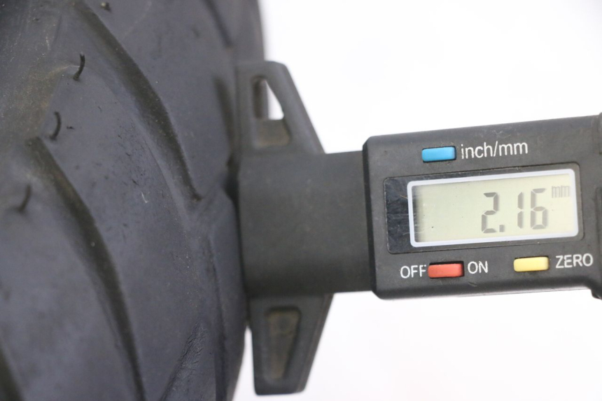 photo de JANTE AVANT ET PNEU HONDA XLV VARADERO 125 (2000 - 2006) - Détail de la pièce