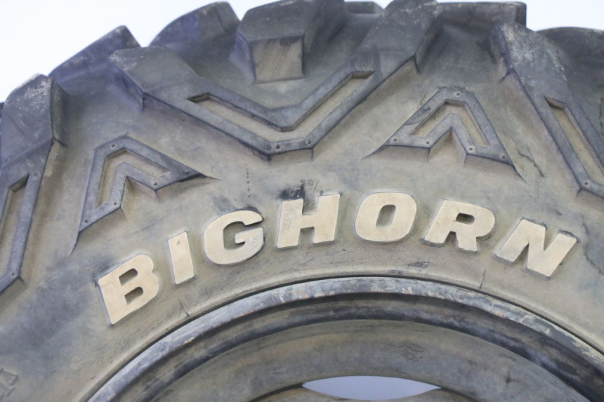 photo de JANTE AVANT ET PNEU YAMAHA YFM GRIZZLY 550 (2008 - 2015) - Détail de la pièce