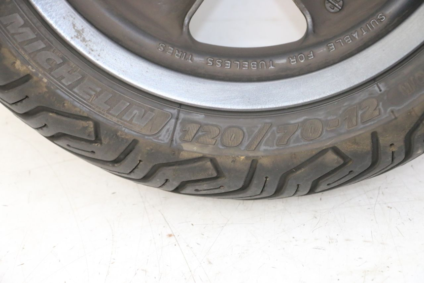 photo de JANTE AVANT ET PNEU YAMAHA YP MAJESTY 125 (2007 - 2010) - Zoom composants