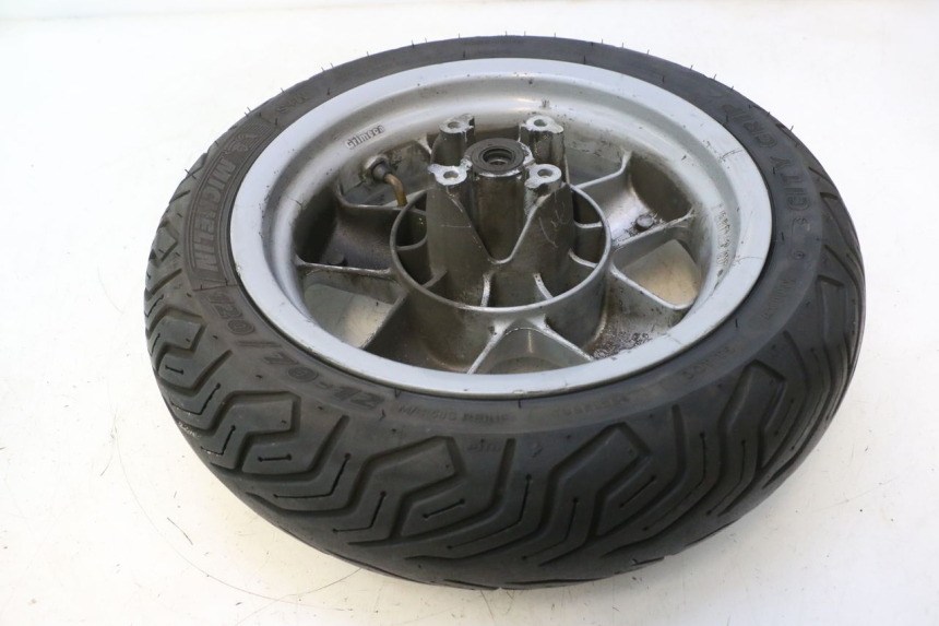 photo de JANTE AVANT ET PNEU YAMAHA YP MAJESTY 125 (1998 - 2001) - Points de fixation