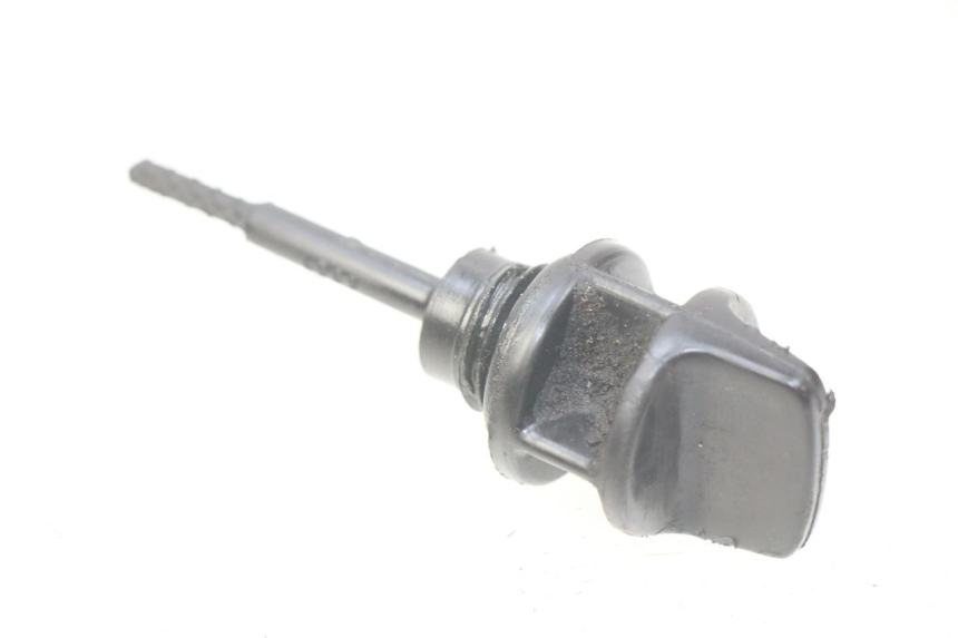 photo de JAUGE HUILE MOTEUR KYMCO AGILITY 4T 50 (2005 - 2018) - Détail de la pièce