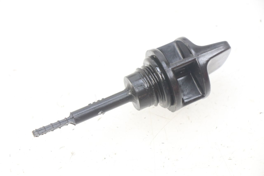 photo de JAUGE HUILE MOTEUR KYMCO AGILITY DELIVERY 4T 50 (2018 - 2023) - Détail de la pièce