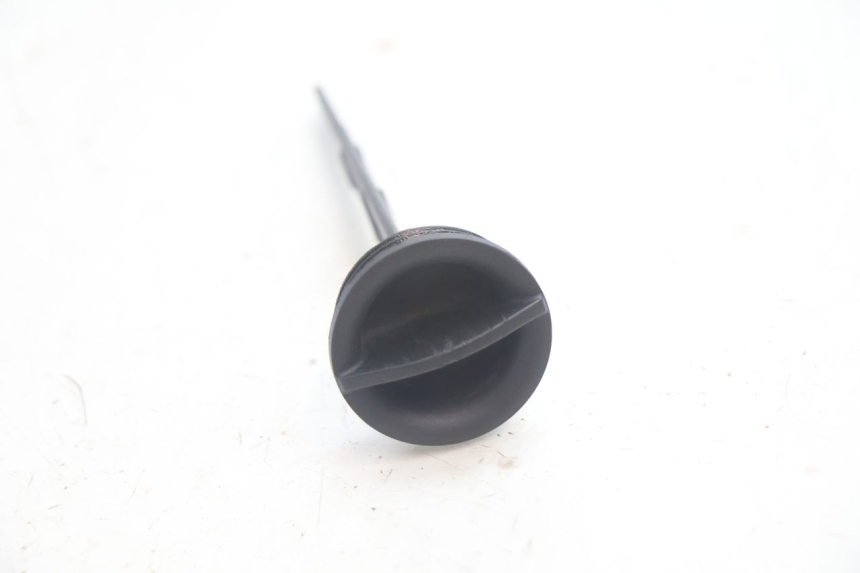 photo de JAUGE HUILE MOTEUR BMW C SPORT 650 (2015 - 2021) - Zoom état d’usage