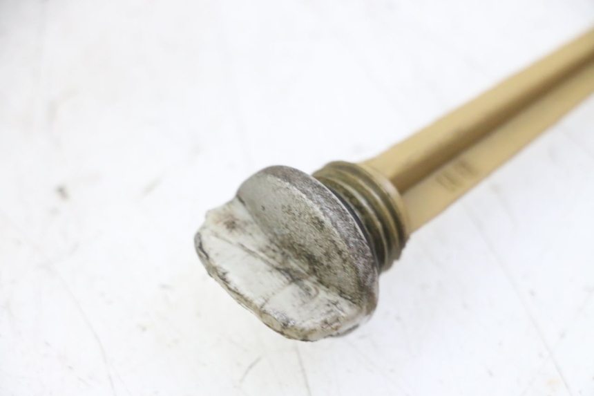 photo de JAUGE HUILE MOTEUR CCR DIRT BIKE 125 - Détail de la pièce