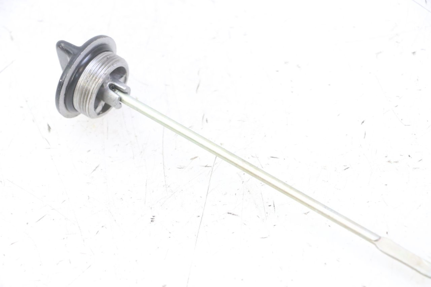 photo de JAUGE HUILE MOTEUR SUZUKI GS GSE 500 (2001 - 2003) - Zoom état d’usage