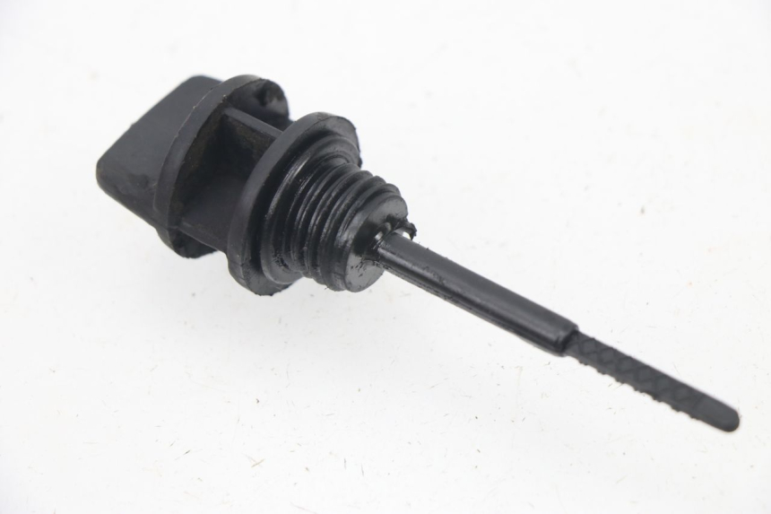 photo de JAUGE HUILE MOTEUR EUROCKA MATADOR 4T 50 (2010 - 2016) - Zoom état d’usage