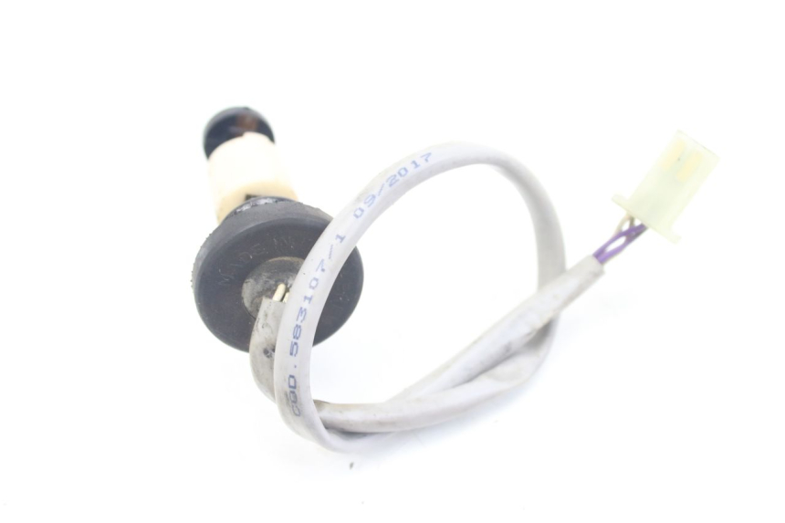 photo de JAUGE HUILE MOTEUR PIAGGIO NEW TYPHOON 50 (2018 - 2021) - Détail de la pièce