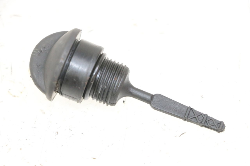 photo de JAUGE HUILE MOTEUR PIAGGIO VESPA LX 150 (2005 - 2013) - Vue principale