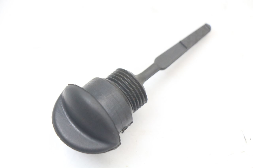 photo de Oil level gauge PIAGGIO VESPA LX 125 (2005 - 2010) - Zoom état d’usage