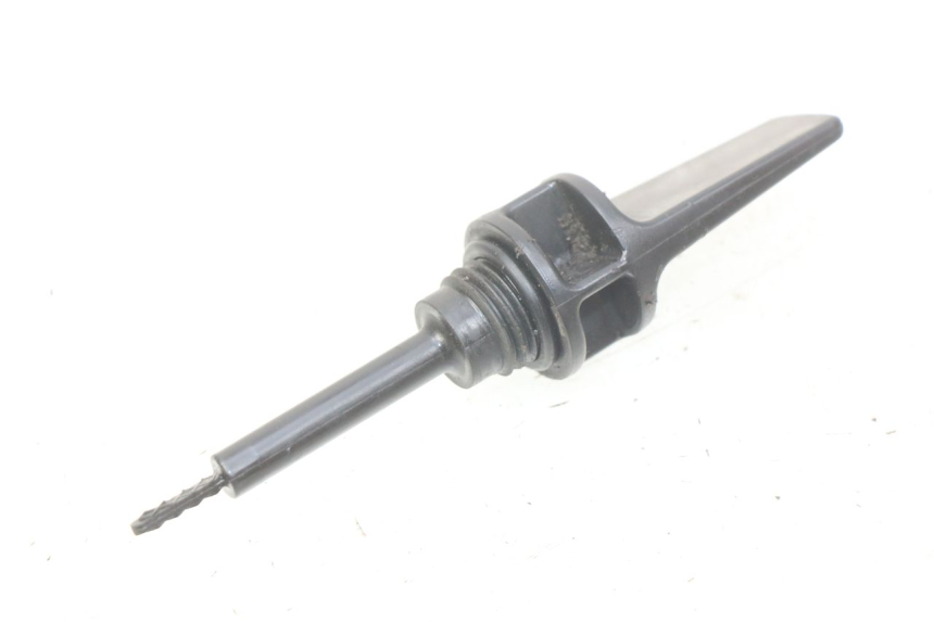 photo de JAUGE HUILE MOTEUR PEUGEOT VIVACITY NEW 4T 50 (2008 - 2017) - Détail de la pièce