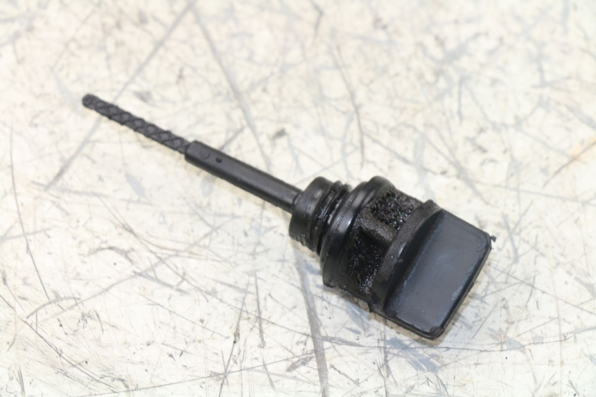 photo de JAUGE HUILE MOTEUR YIYING WALLABY 50 (2007 - 2015) - Vue principale