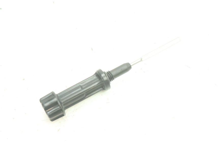 photo de JAUGE HUILE MOTEUR YAMAHA YZF R6 600 (2008 - 2009) - Autre angle de vue