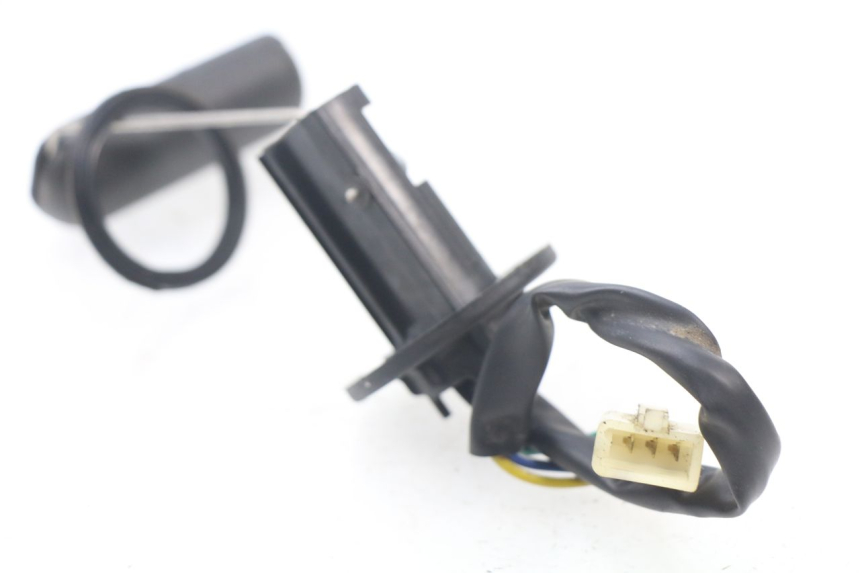 photo de JAUGE RESERVOIR ESSENCE KYMCO AGILITY 4T 50 (2005 - 2018) - Détail de la pièce