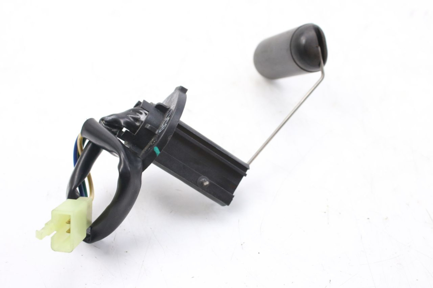 photo de JAUGE RESERVOIR ESSENCE KYMCO AGILITY 4T 50 (2018 - 2022) - Autre angle de vue