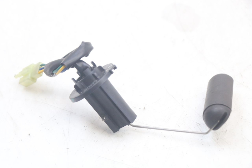 photo de JAUGE RESERVOIR ESSENCE KYMCO AGILITY 4T 50 (2018 - 2022) - Détail de la pièce