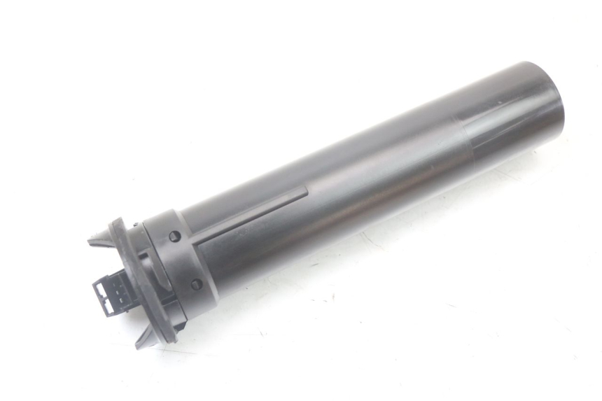 photo de JAUGE RESERVOIR ESSENCE PIAGGIO BEVERLY 125 (1998 - 2005) - Vue principale