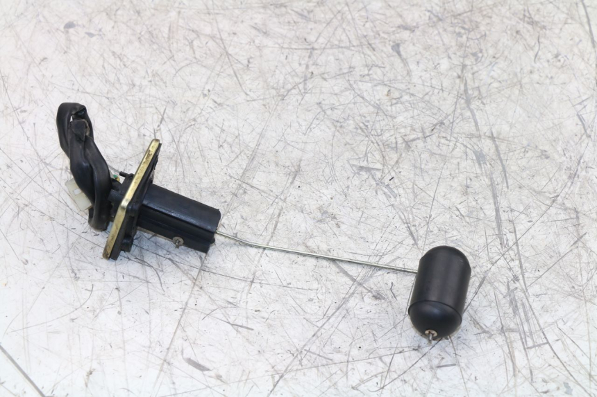 photo de JAUGE RESERVOIR ESSENCE BAOTIAN BT COLLECTOR 50 (2005 - 2013) - Détail de la pièce