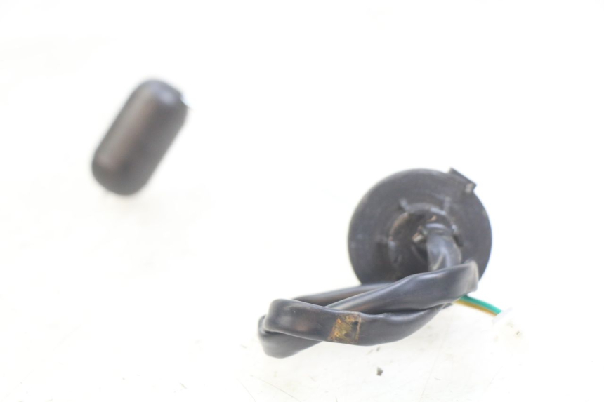 photo de JAUGE RESERVOIR ESSENCE ORCAL CAVARO 4T 50 (2019 - 2023) - Autre angle de vue