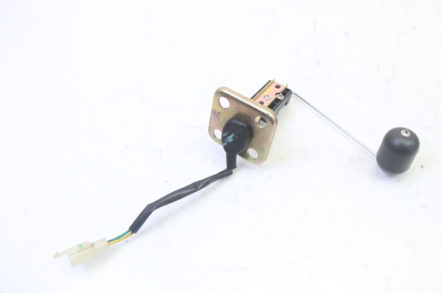 photo de JAUGE RESERVOIR ESSENCE SYM CROX 4T 50 (2016 - 2023) - Zoom état d’usage