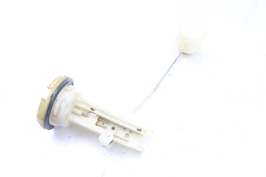 photo de JAUGE RESERVOIR ESSENCE PEUGEOT ELYSTAR 50 (2002 - 2014) - Zoom état d’usage