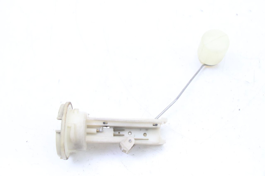 photo de JAUGE RESERVOIR ESSENCE PEUGEOT ELYSTAR 50 (2002 - 2014) - Zoom état d’usage