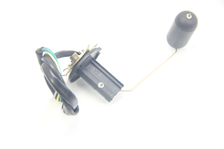 photo de JAUGE RESERVOIR ESSENCE JM MOTORS EVOLIS 4T 50 (2018 - 2022) - Autre angle de vue