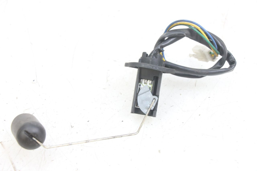 photo de JAUGE RESERVOIR ESSENCE TNT MOTOR FASTINO 4T 50 (2013 - 2019) - Zoom état d’usage