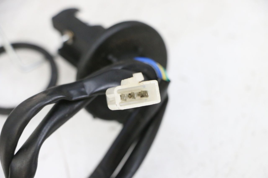 photo de JAUGE RESERVOIR ESSENCE BTC FELICE SPORT 50 - Zoom état d’usage