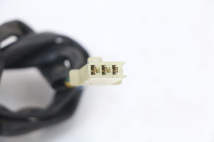 photo de JAUGE RESERVOIR ESSENCE HONDA FES PANTHEON 2T 125 (1998 - 2002) - Vue d’ensemble