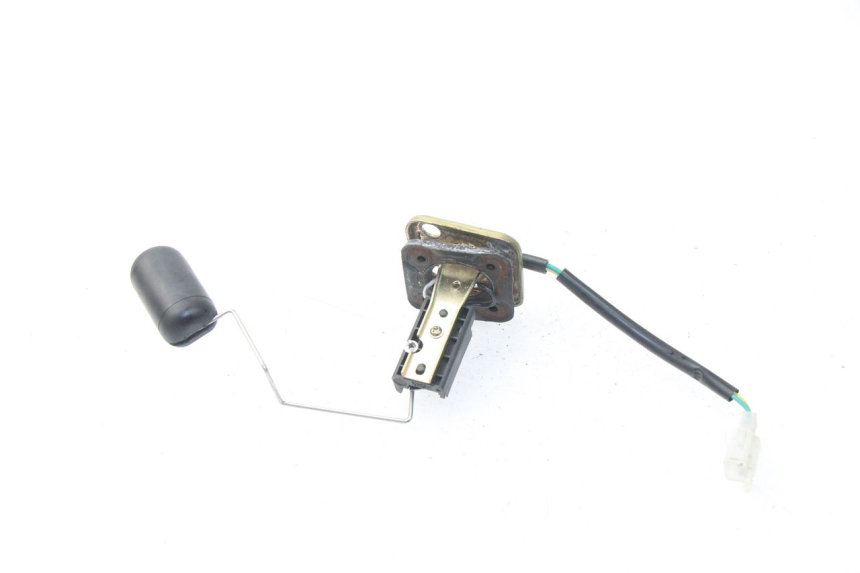 photo de JAUGE RESERVOIR ESSENCE SYM FIDDLE 3 III 125 (2014 - 2020) - Zoom état d’usage