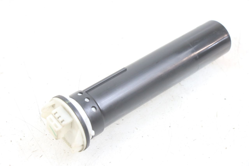 photo de JAUGE RESERVOIR ESSENCE PIAGGIO FLY 125 (2005 - 2012) - Vue principale