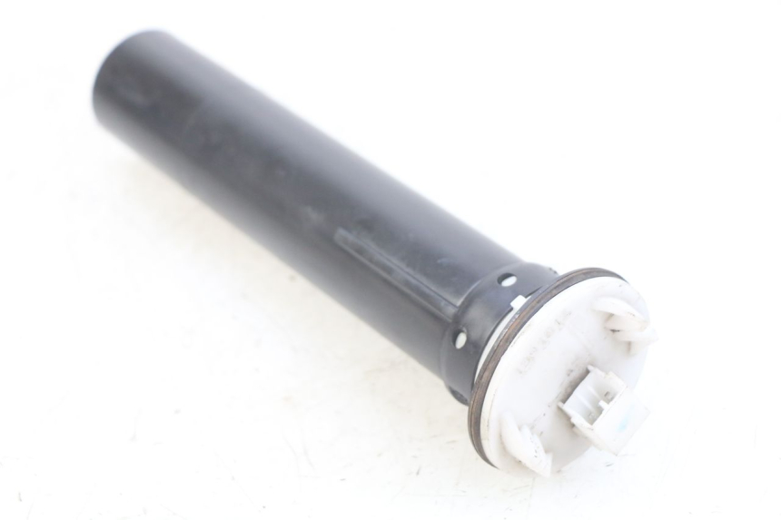 photo de JAUGE RESERVOIR ESSENCE GILERA GP 800 (2007 - 2013) - Vue principale