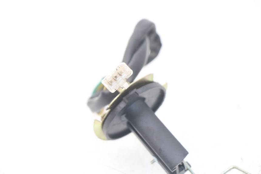 photo de JAUGE RESERVOIR ESSENCE JONWAY GTX 2T 50 (2014 - 2020) - Autre angle de vue