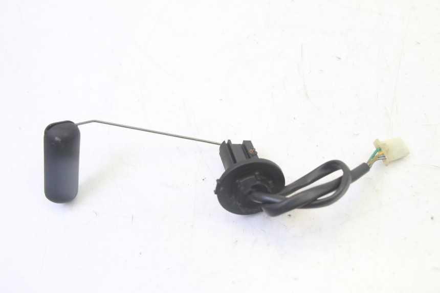 photo de JAUGE RESERVOIR ESSENCE DAELIM HISTORY 125 (2001 - 2002) - Zoom état d’usage