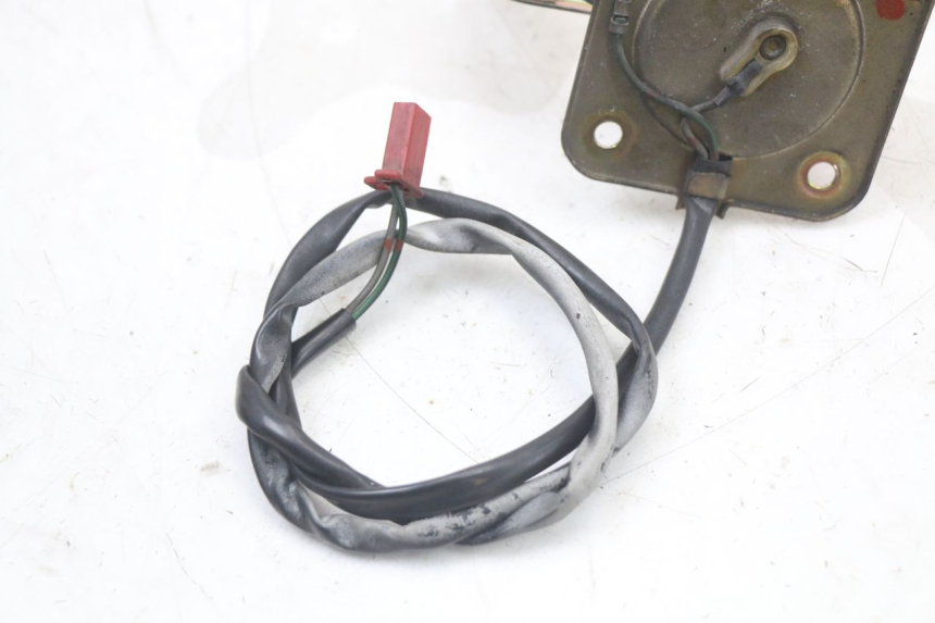 photo de JAUGE RESERVOIR ESSENCE HONDA CBR F 1000 (1993 - 1996) - État de surface