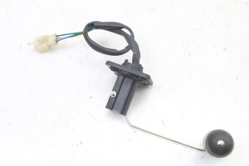 photo de JAUGE RESERVOIR ESSENCE JM MOTORS MIA 50 (2017 - 2020) - Détail de la pièce