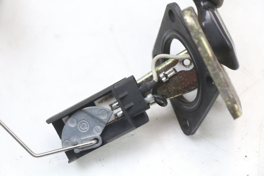 photo de JAUGE RESERVOIR ESSENCE SYM JOYRIDE EVO 125 (2009 - 2016) - Détail de la pièce