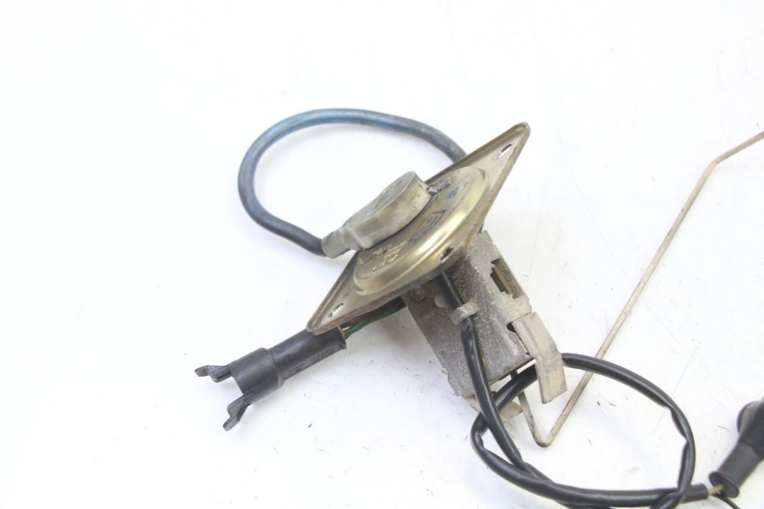 photo de JAUGE RESERVOIR ESSENCE BMW K 75 RT 750 (1989 - 1997) - Détail de la pièce