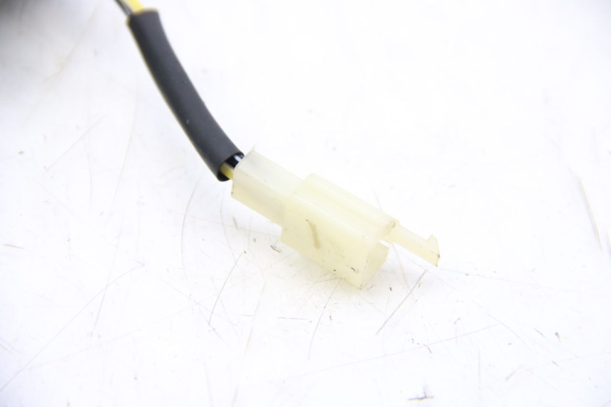 photo de JAUGE RESERVOIR ESSENCE PEUGEOT KISBEE 2T 50 (2018 - 2022) - Zoom état d’usage